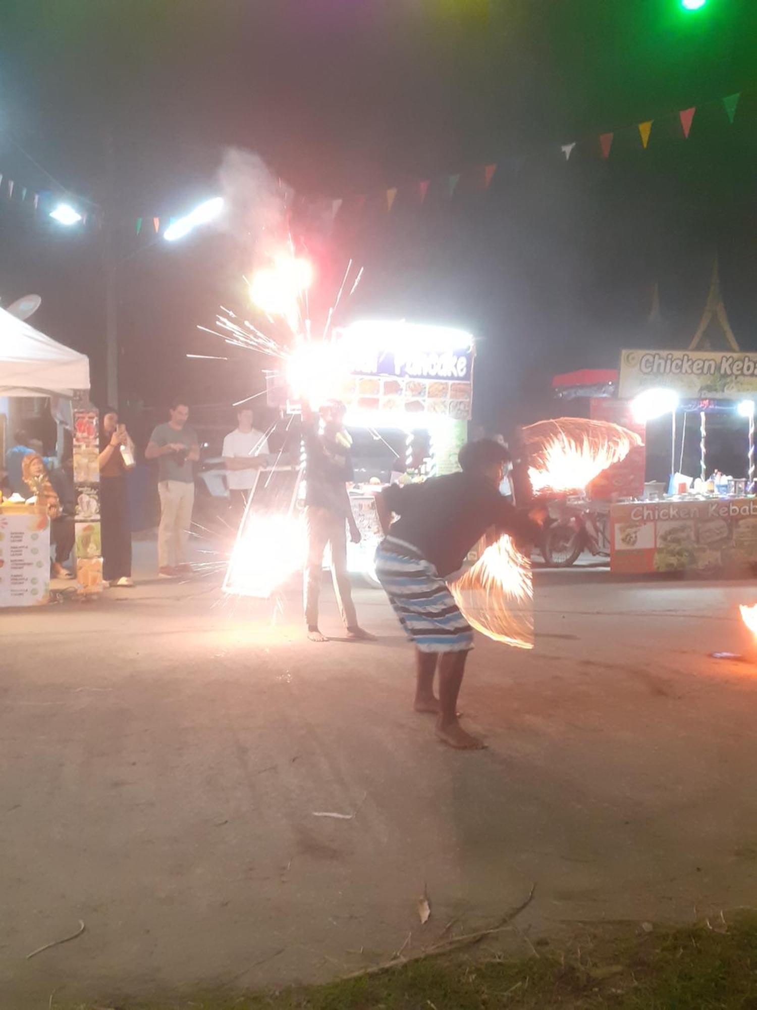 Lanta Daisy Residence Ko Lanta Eksteriør billede